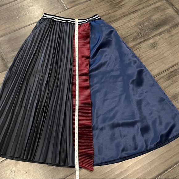 Stella Marina Collezione Skirt - Size Medium - Picture 11 of 13